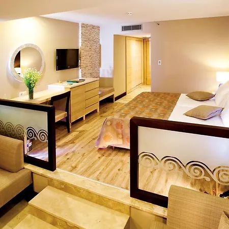 Feriested Club Melas Prive 5*