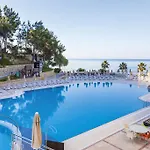 Club Melas Prive Resort Side