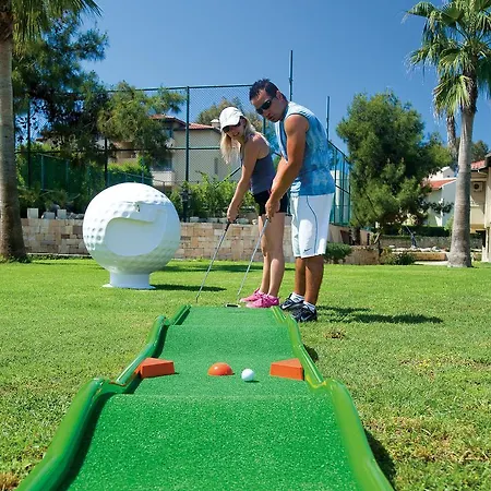 Курортний комплекс Club Melas Prive