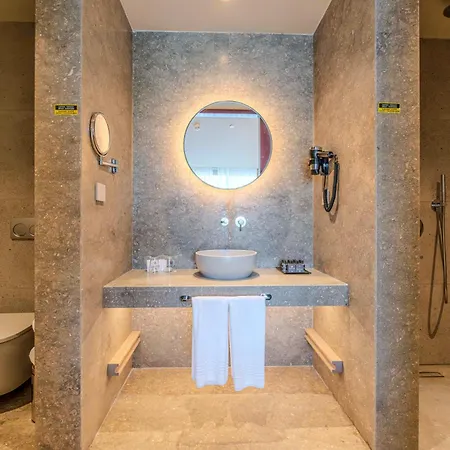 Club Melas Prive Rezort Side