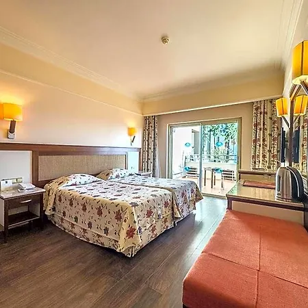Club Melas Prive 5* Сіде