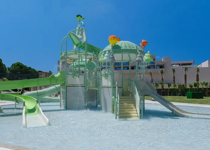 منتجع Club Melas Prive 5*