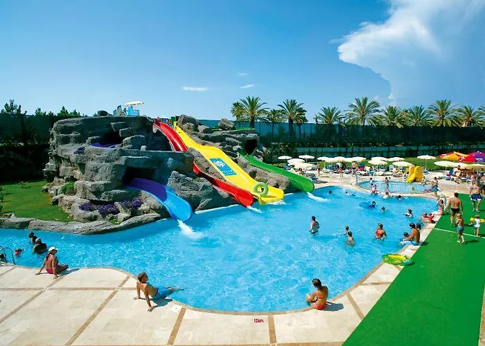 Club Melas Prive منتجع 5*