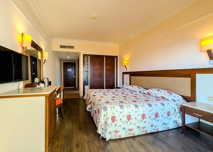 Club Melas Prive Resort Side