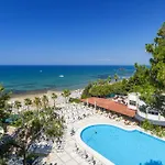 Resort Club Melas Prive 5*