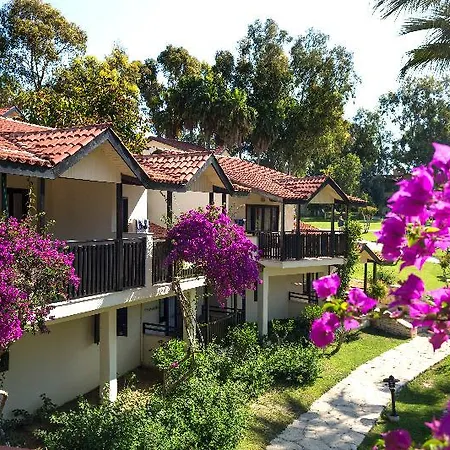 Rezort Club Melas Prive 5*